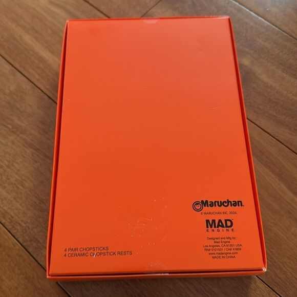 NIB Maruchan Chopsticks With 4 Pair Chopsticks & 4 Chopstick Rests Gift Set - Picture 5 of 5